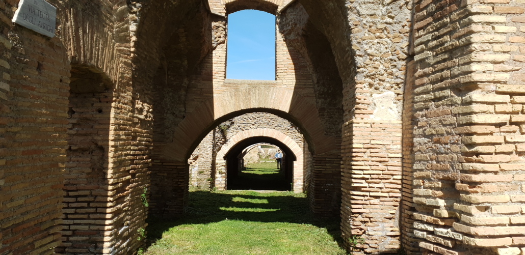Walks Inside Italy - Private Tours Ancient Ostia buildings