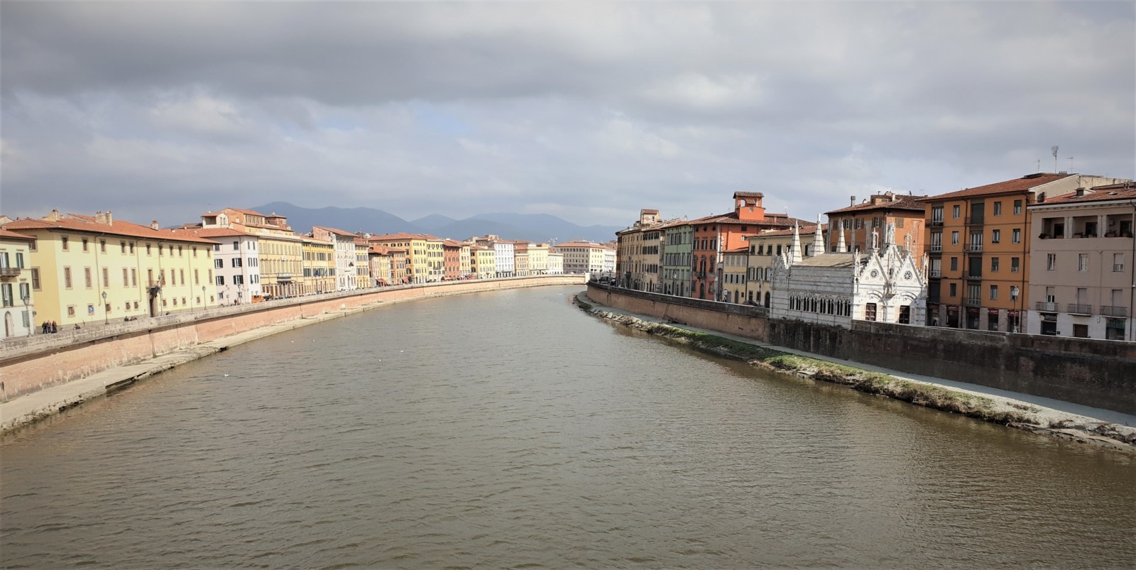 PISA, SPLENDORS OF A MARITIME REPUBLIC - Walks Inside Italy