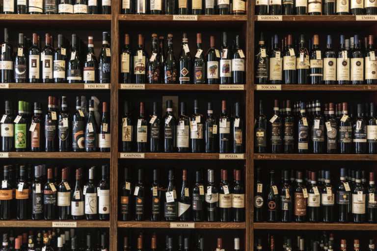 YOUR EXCLUSIVE WINE TASTING IN MILAN Walks Inside Italy