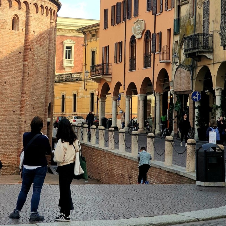 MANTUA, JEWEL OF LOMBARDY - Walks Inside Italy